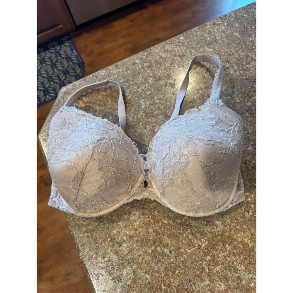 Victoria’s Secret Lace Bra 38DDD Nude Beige Underwire – Well Loved